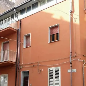 In Paese Appartamento